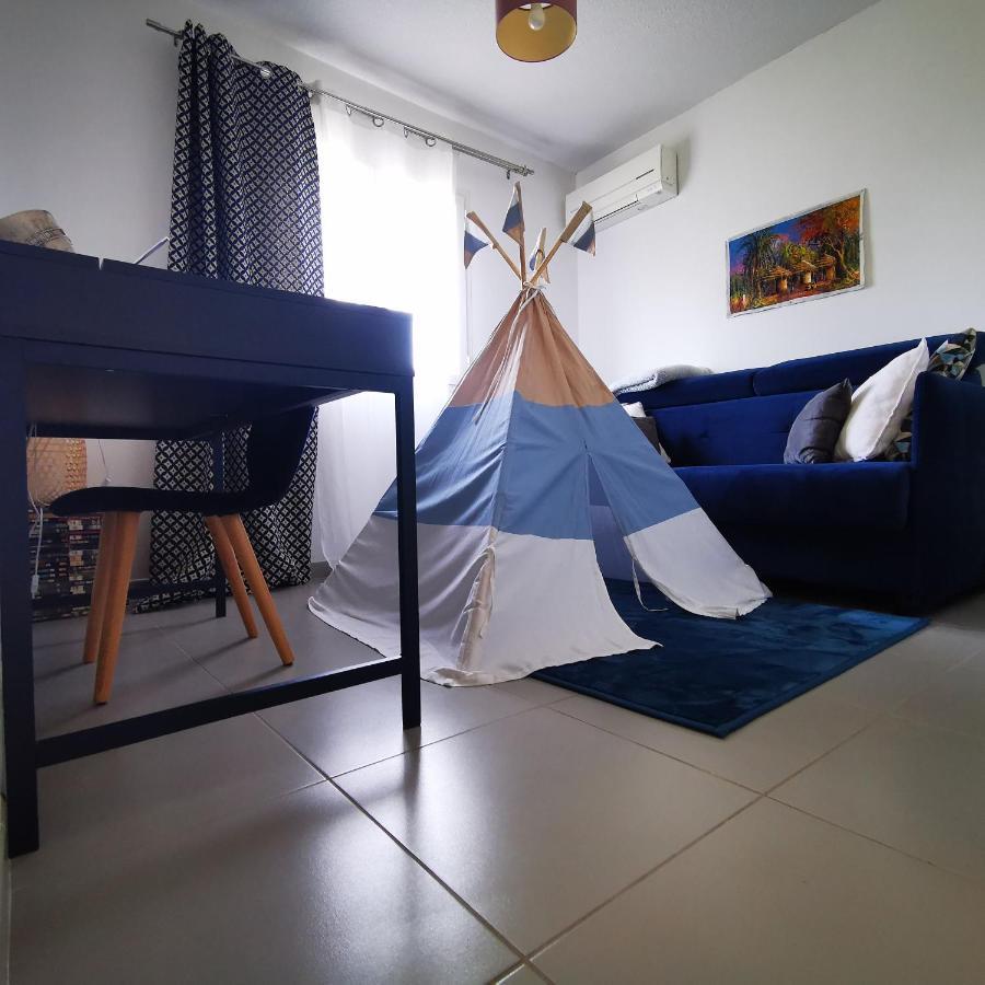 Cool Mediterranean Life 8 People Jacuzzi Barbecue Gametrampoline 2 Parking Villa Безие Екстериор снимка